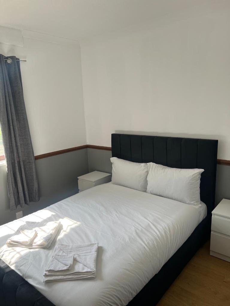 Oyo Stay Inn Express, Cambridge Papworth Everard Eksteriør billede